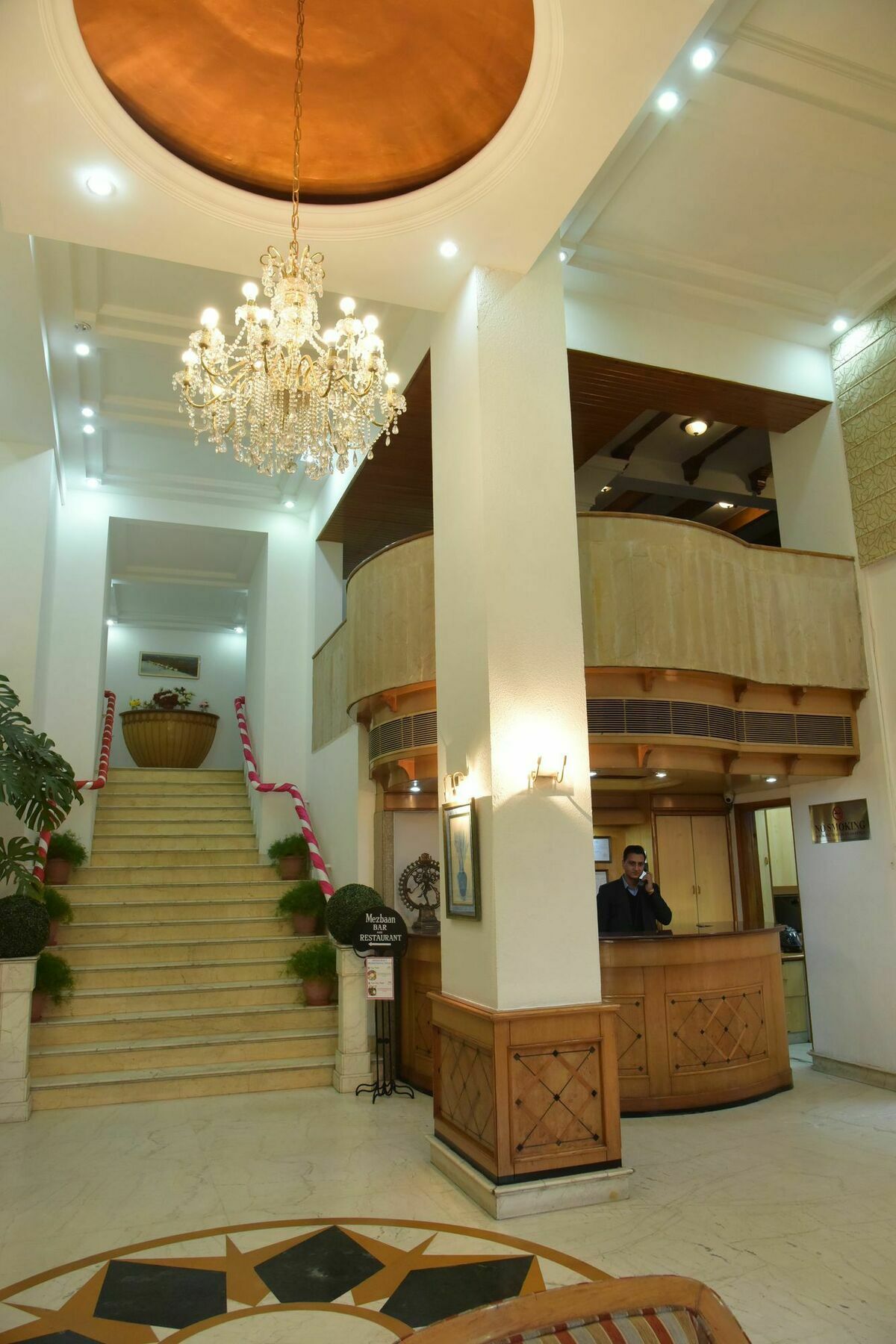 Hotel Baljees Regency Shimla Extérieur photo